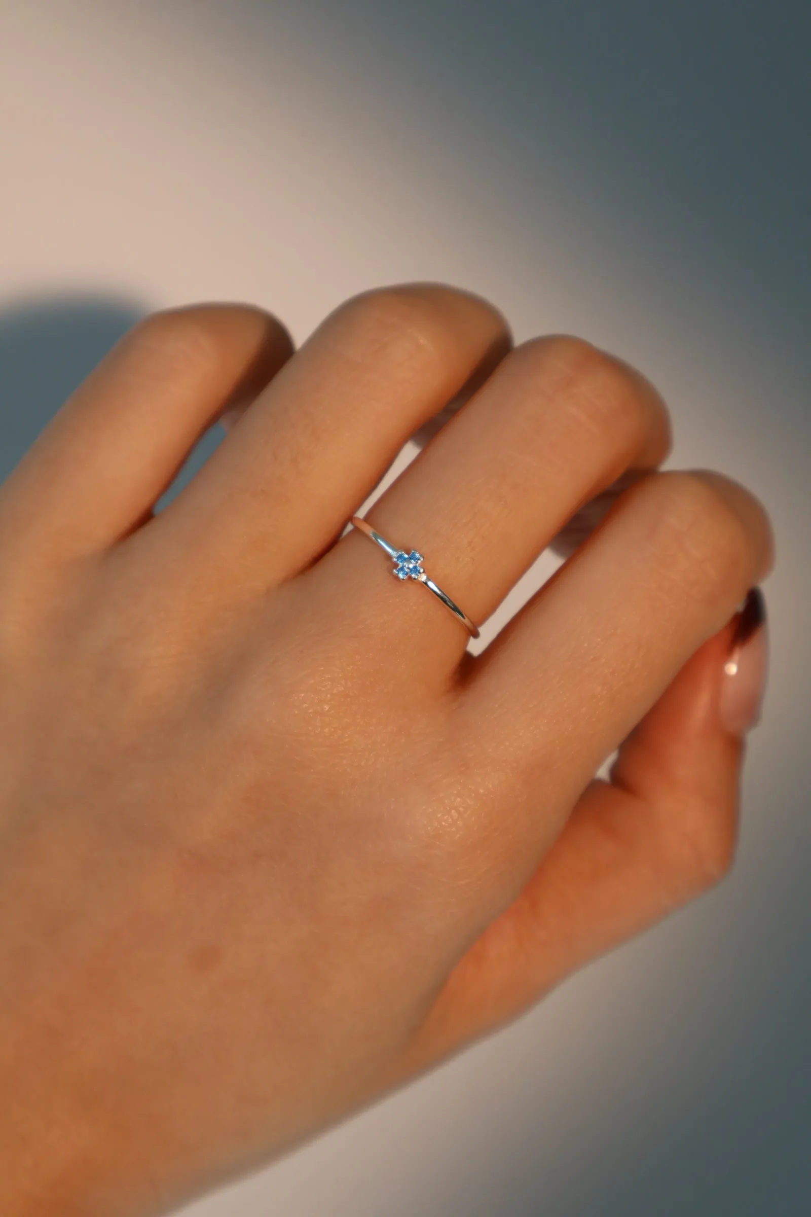 925 Sterling Silver Blue Gem Flower Ring