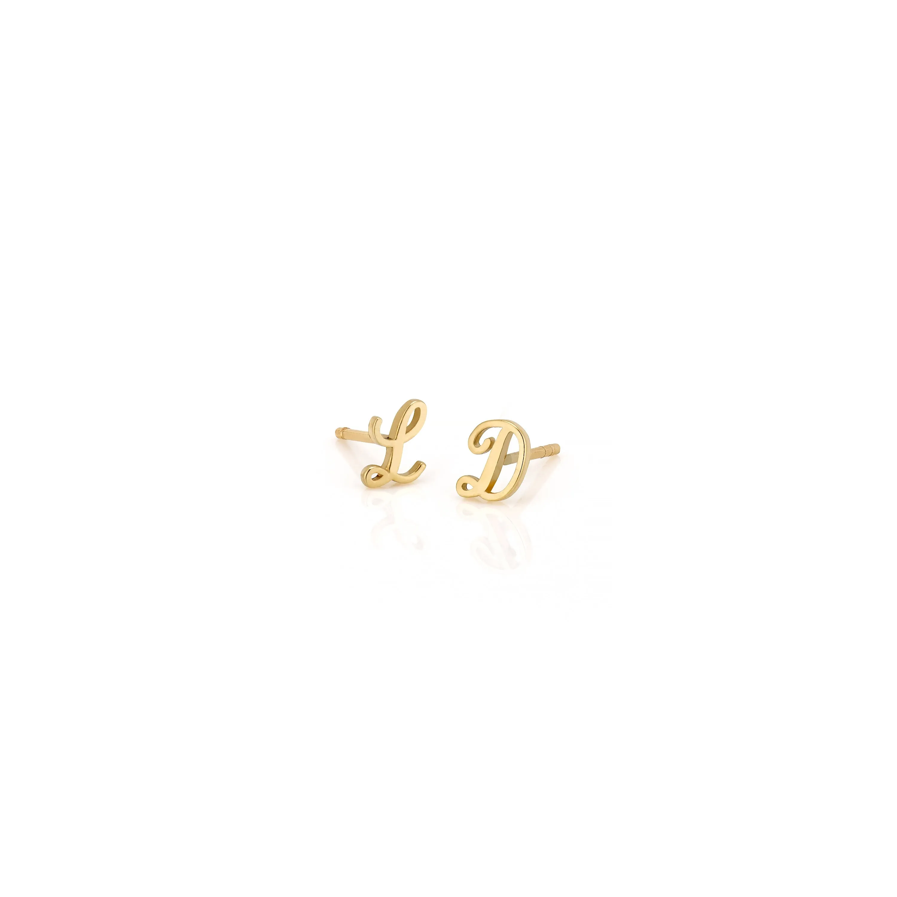 AMELIA SCRIPT INITIAL STUD SINGLES