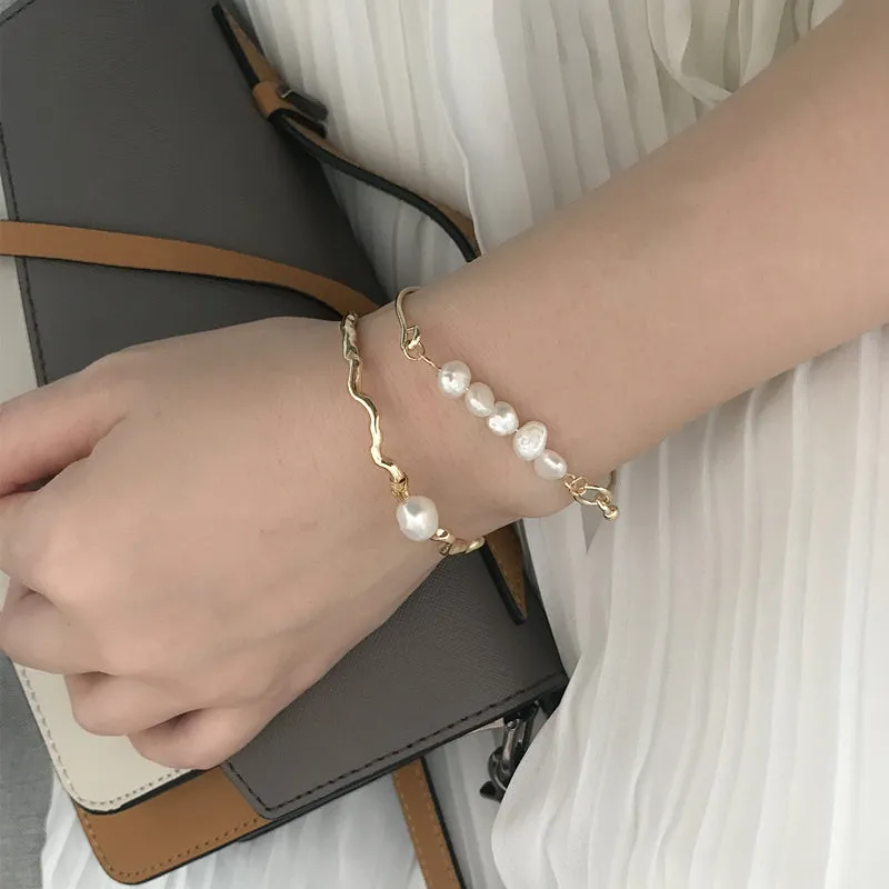 Baroque pearl gentle and simple ladies bracelet