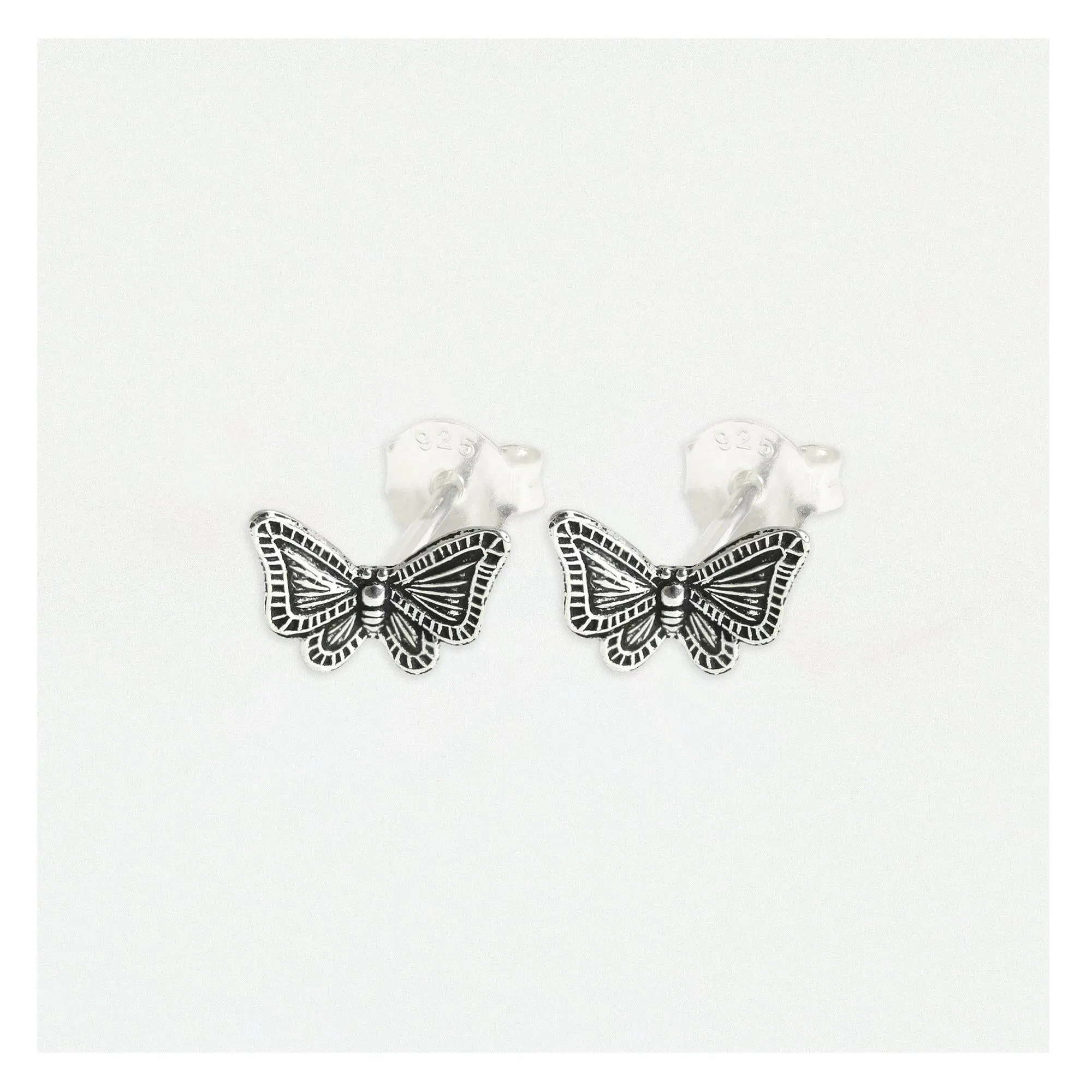 Butterfly Silver Ear Stud - Beautiful Accessory for Any Occasion