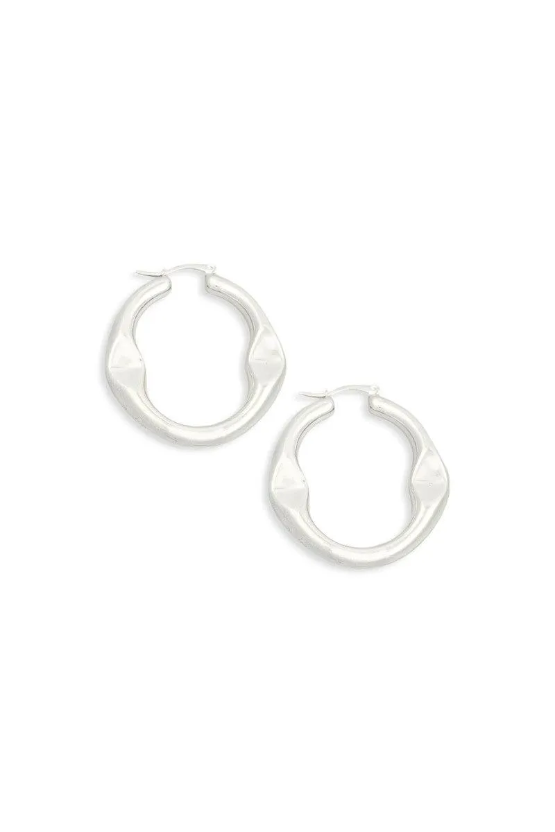 Circle Cutout Latch Hoop Elegant Earrings