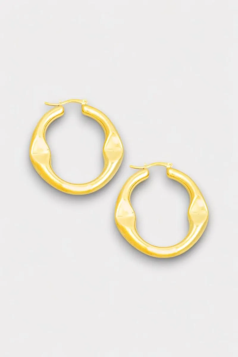 Circle Cutout Latch Hoop Elegant Earrings