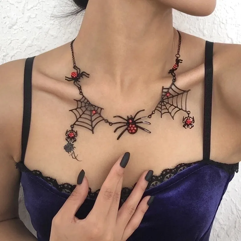 Cross-border Fashion Exaggerated Necklace Halloween Spider Ghost Design Sense Necklace Gothic Party Creative Necklace