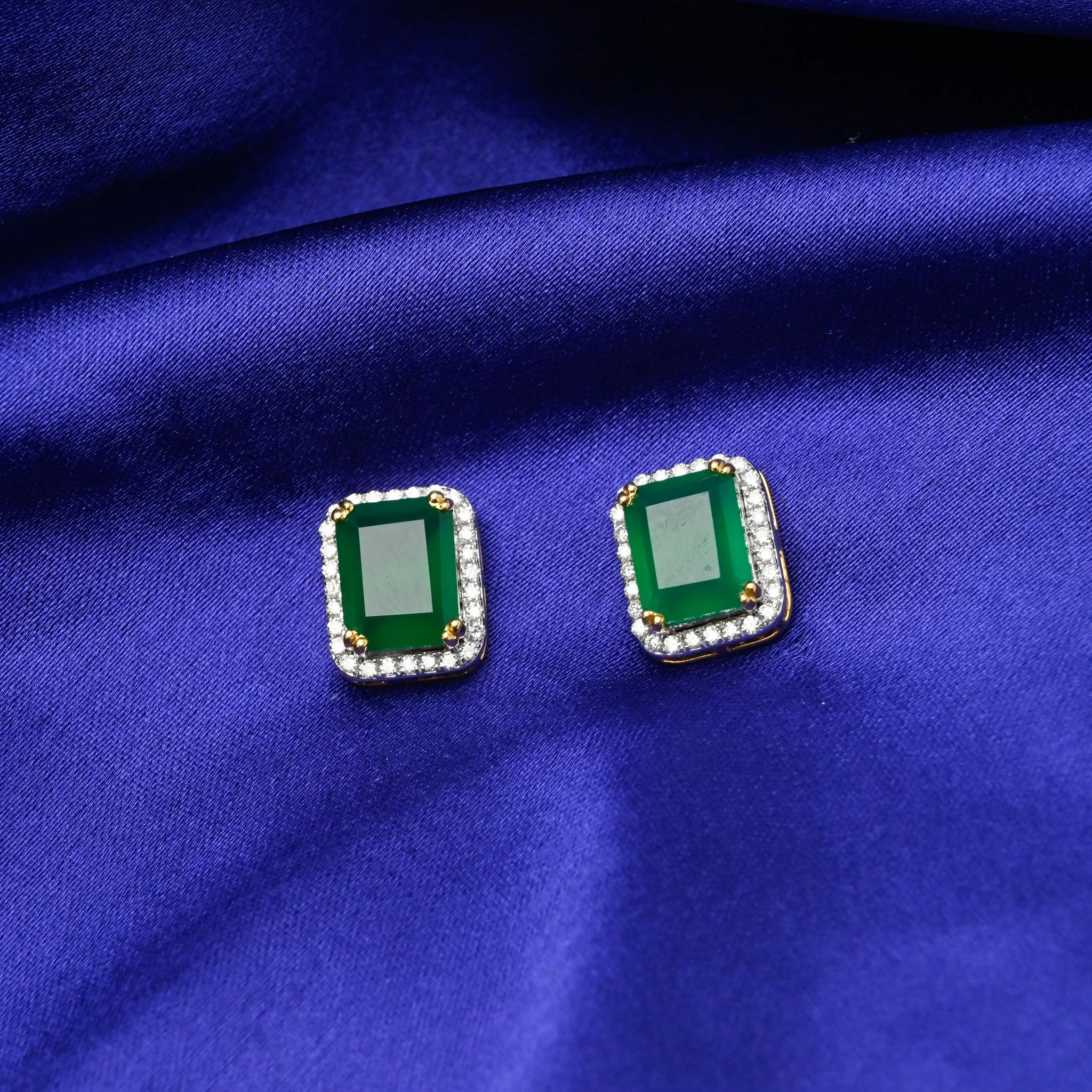 Emerald Estate - Earrings with Pendant Set