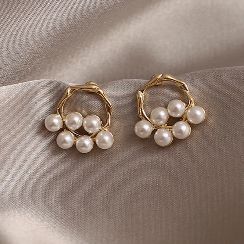 Gold Wreath Pearl Cluster Earrings-jlt11870