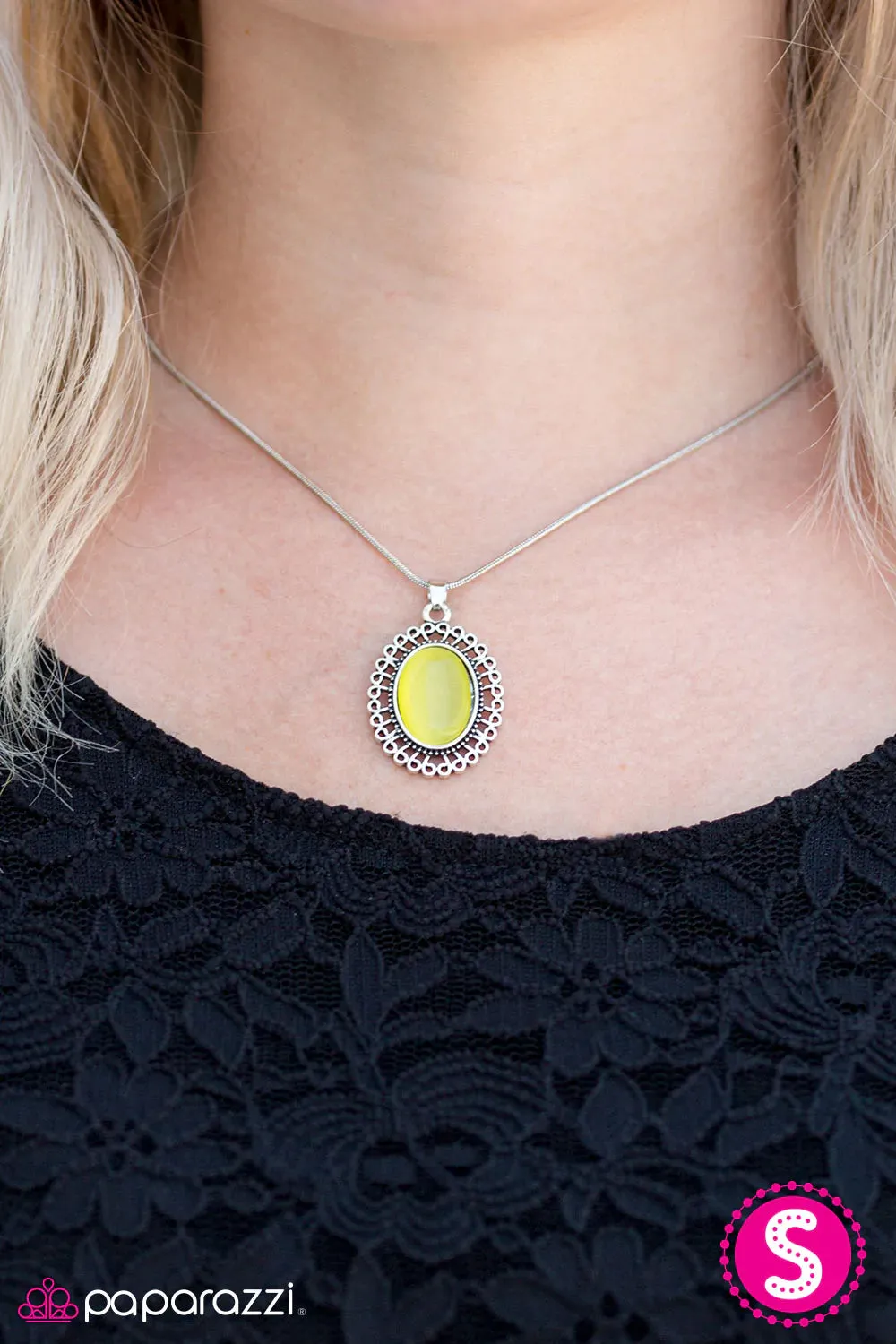 Paparazzi Necklace ~ Western Plains - Yellow