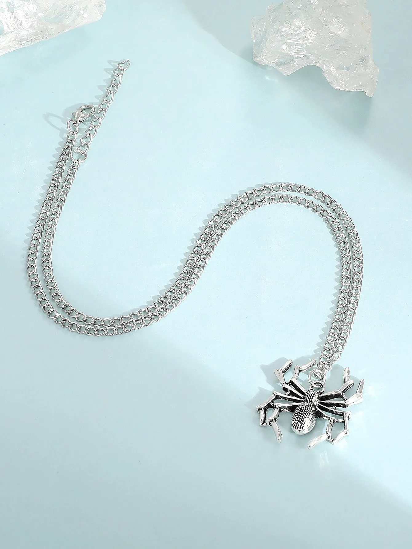 Spider Pendant Necklace Creative Necklace for Women Fashion Jewelry