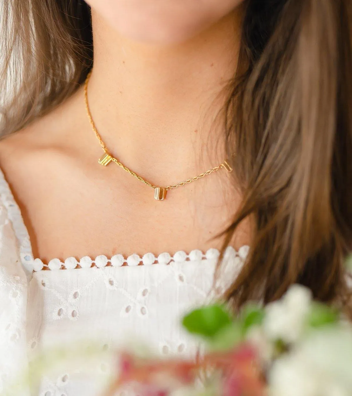 the gold layered dome necklace