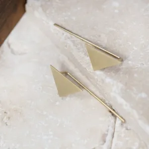 Triangular statement earrings N°8 in gold plated silver