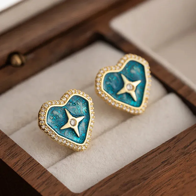 VAIGE Charming Blue Heart Shaped Stud Earrings