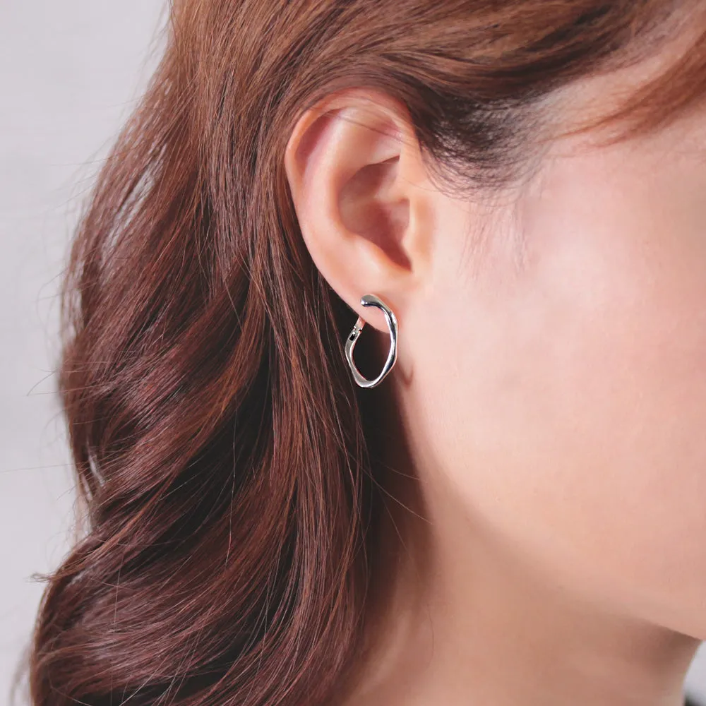 Wavy Hoop Earrings